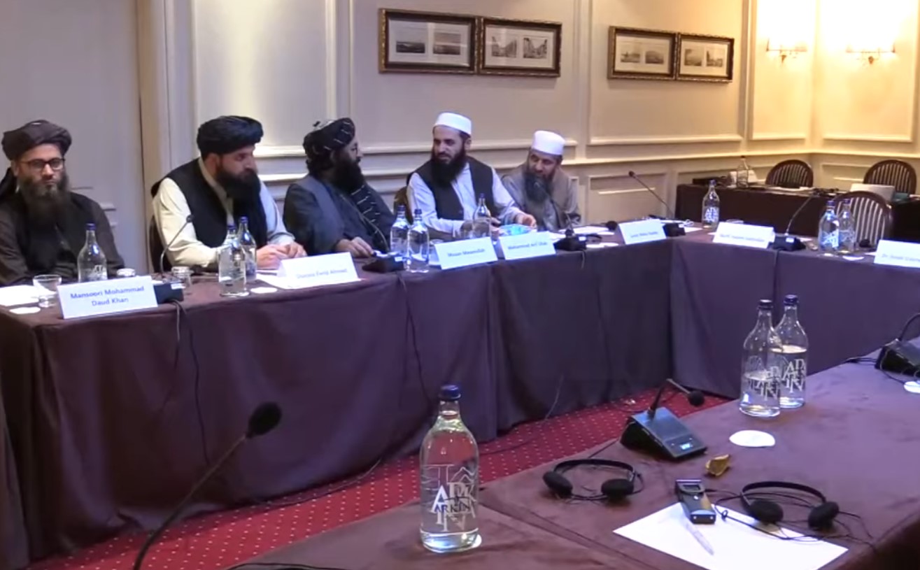 Los talibanes confían en atraer ayuda humanitaria con su discreta visita a Suiza