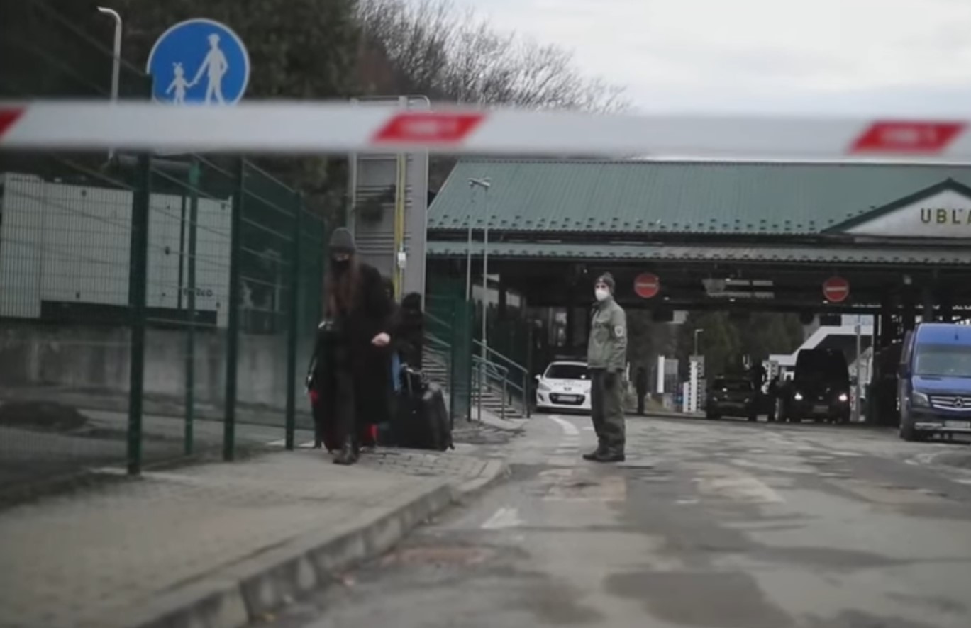 Miles de refugiados ucranianos encuentran acogida en Eslovaquia