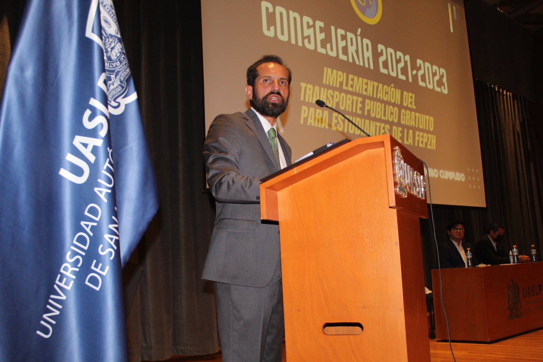 “Contesto como se me dé la gana. ¿Apenas me va conociendo?”, dice titular de SCT-SLP a reportera