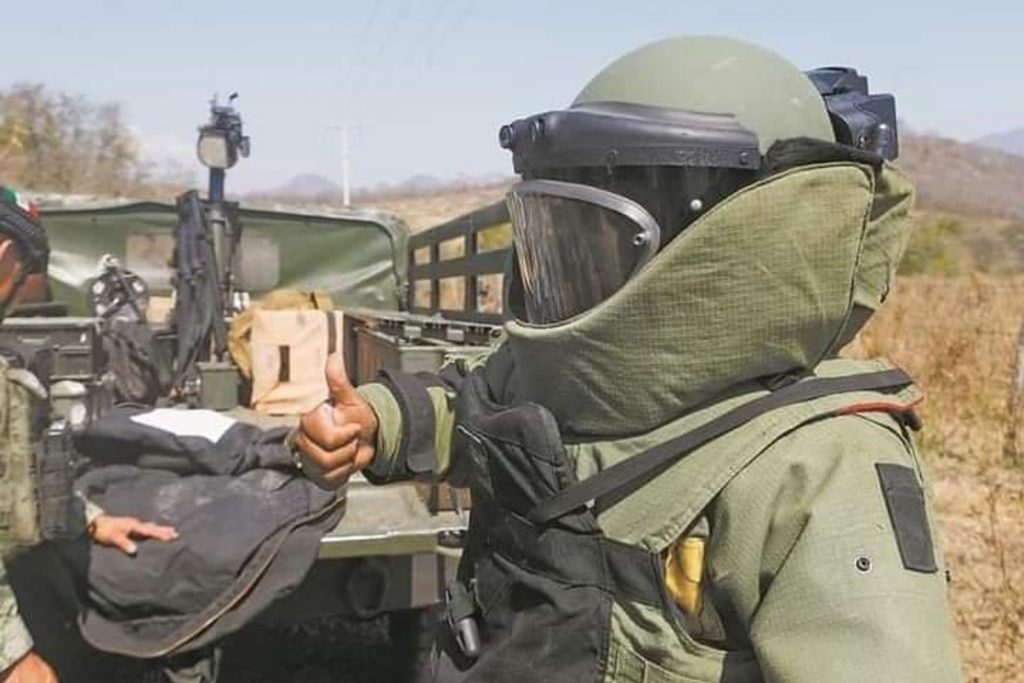Ejército mexicano ha desactivado 250 minas en la Tierra Caliente de Michoacán - minas-michoacan-ejercito-2-1024x683