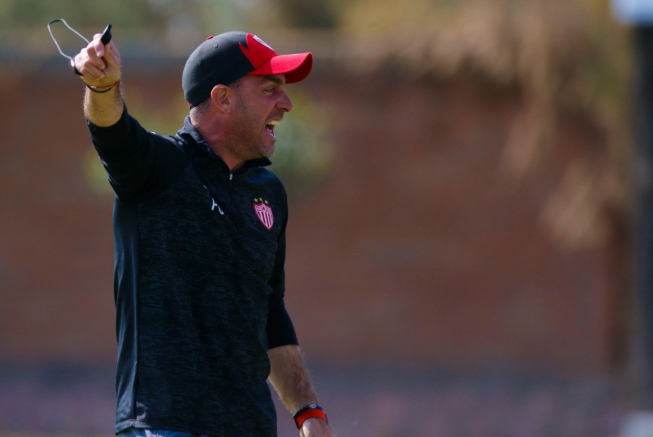 Necaxa cesa a Pablo Guede de la dirección técnica