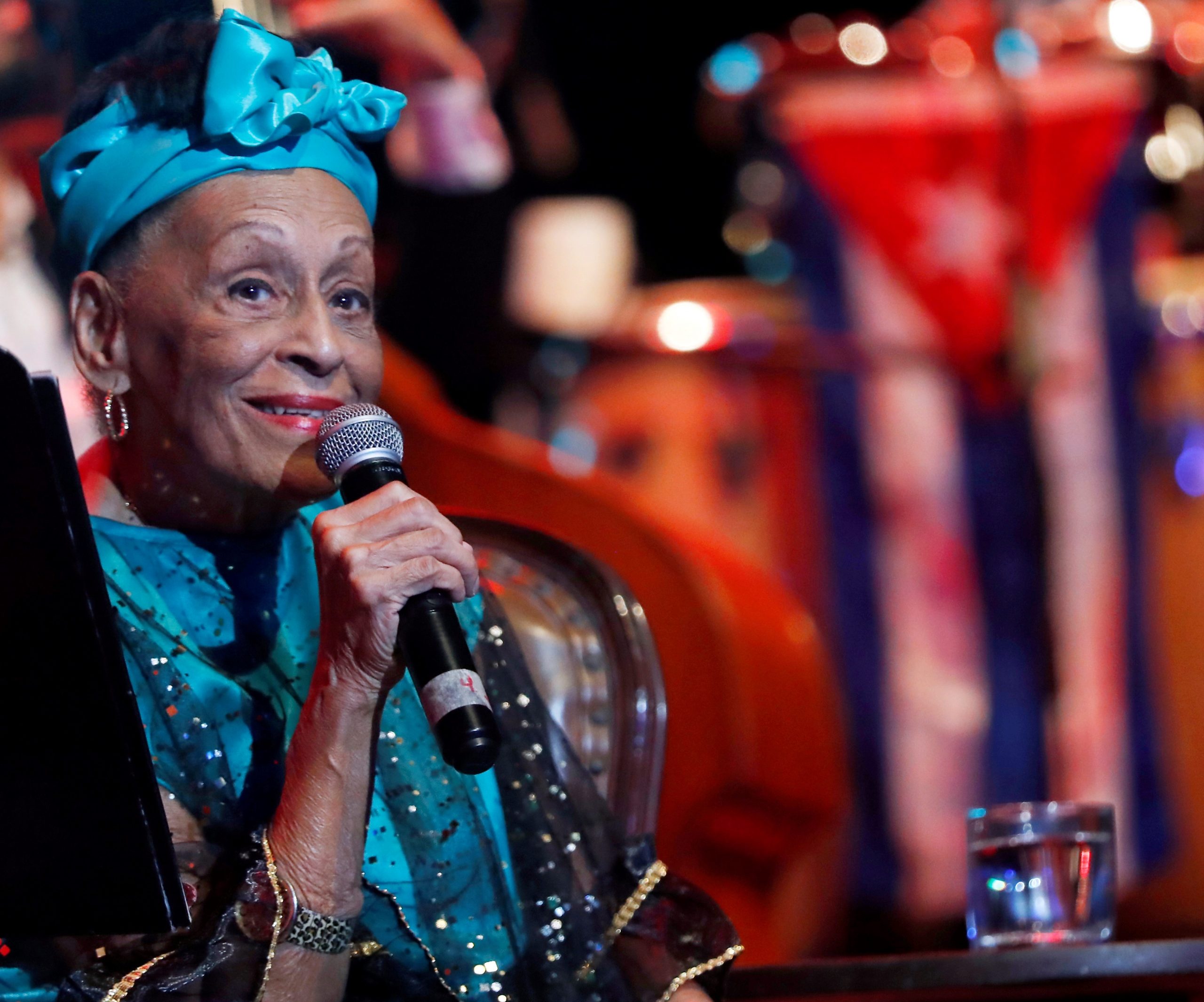 Omara Portuondo anuncia su última gira mundial "VIDA"