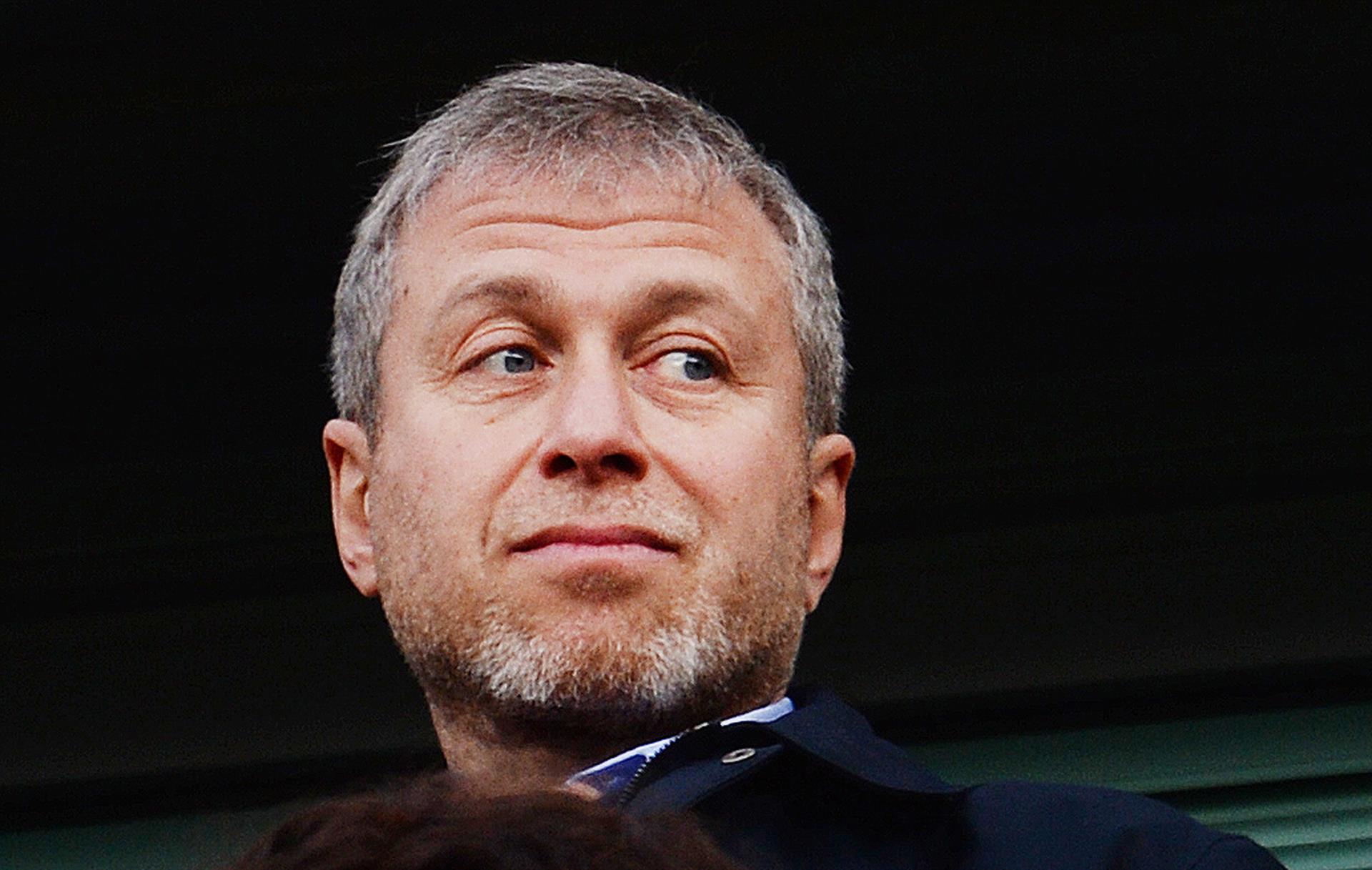 Roman Abramovich deja el Chelsea a la fundación del club