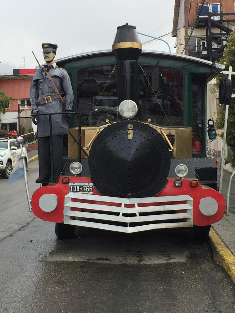 El fin del mundo, por Ivonne Frid - u5