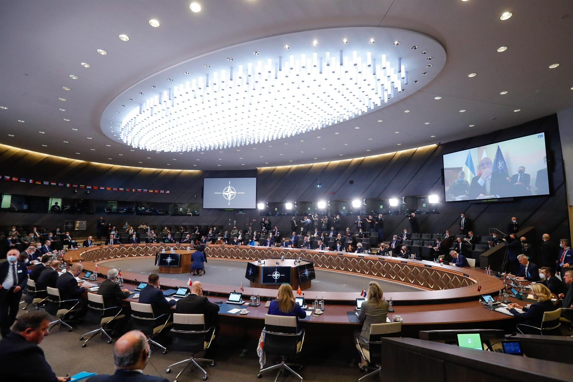 Ucrania dice que aún hay posibilidades para evitar una guerra