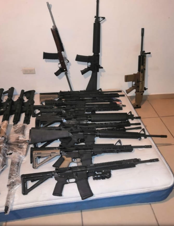 En histórico aseguramiento, decomisan casi 3 millones de cartuchos en Navojoa, Sonora - armas-largas-decomisadas-en-navojoa-sonora