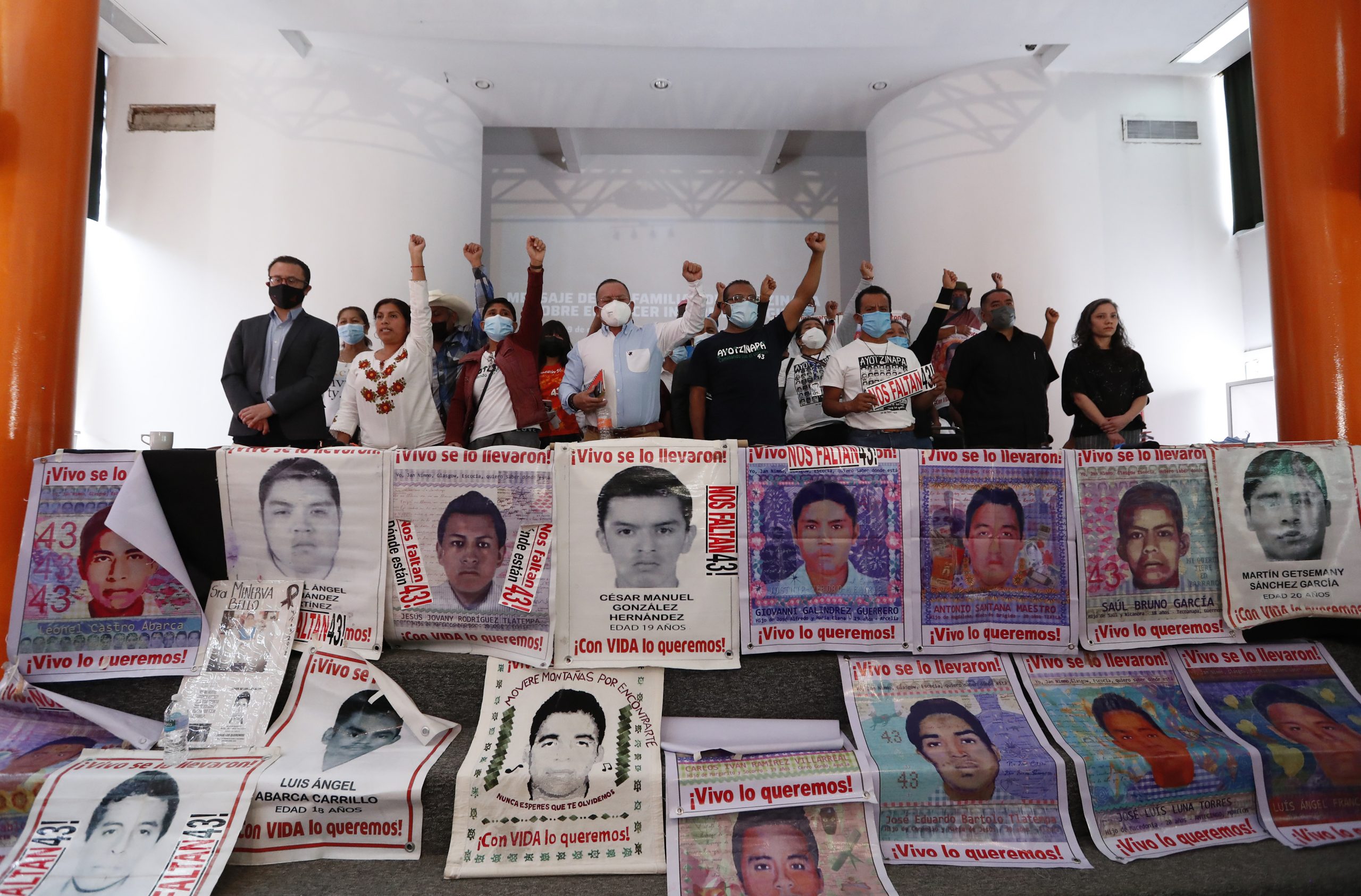 “¿Cómo no estar enojados?”, aseguran familiares del Caso Ayotzinapa “¿Cómo no estar enojados?”, aseguran familiares del Caso Ayotzinapa