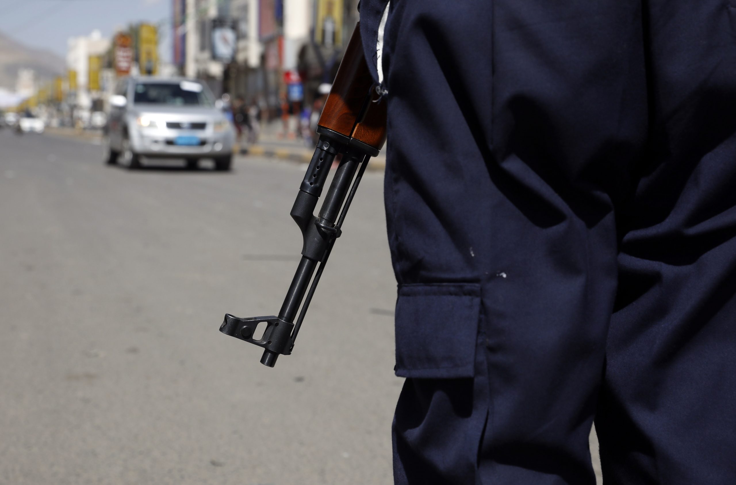 Arabia Saudita bombardea Yemen como represalia