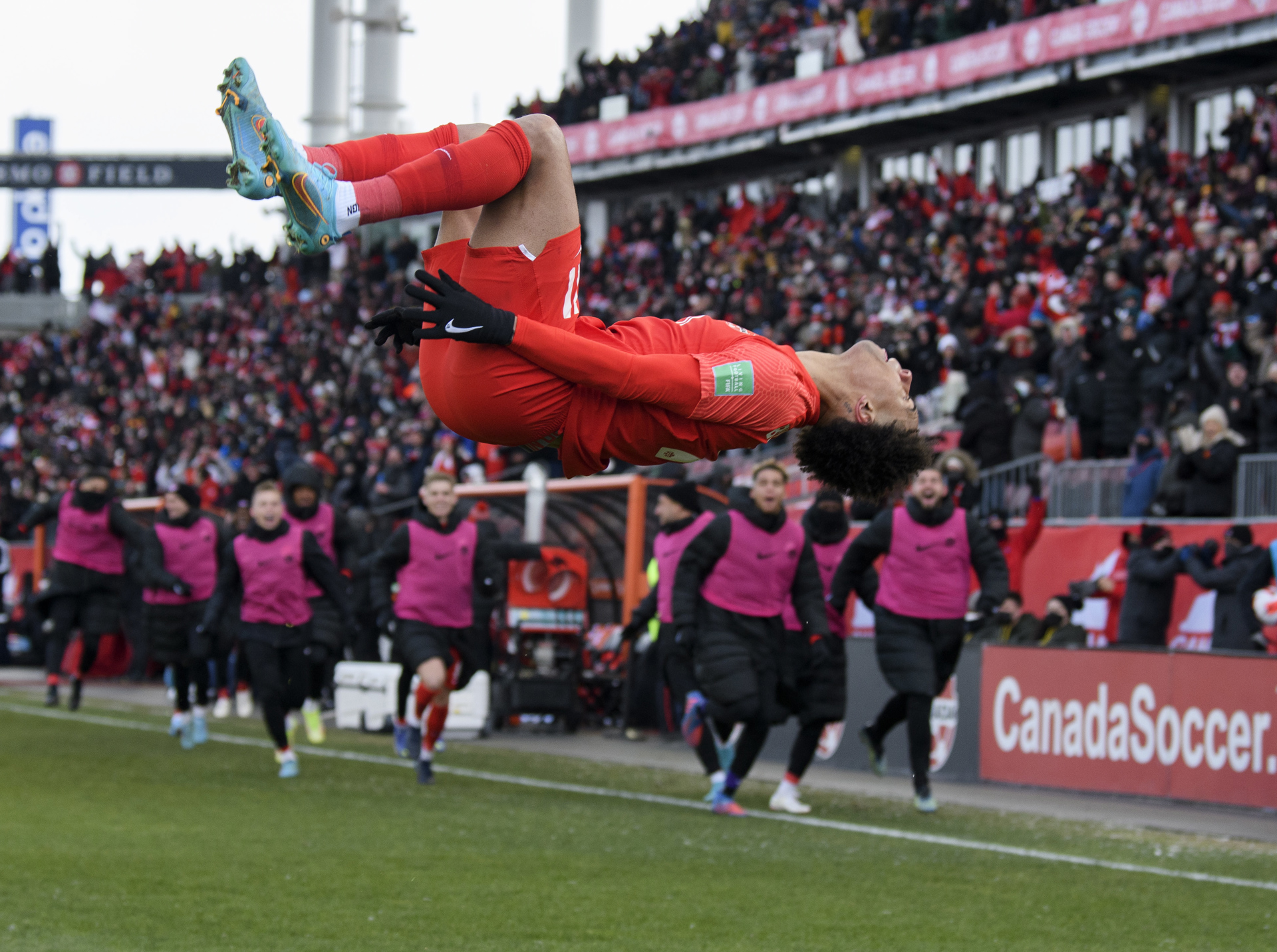 Canadá regresa a un Mundial después de 36 años como líder de Concacaf