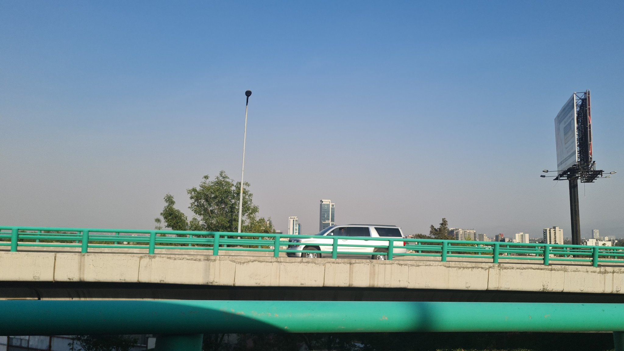 Suspenden la contingencia ambiental en la Zona Metropolitana del Valle de México Suspenden la contingencia ambiental en la Zona Metropolitana del Valle de México