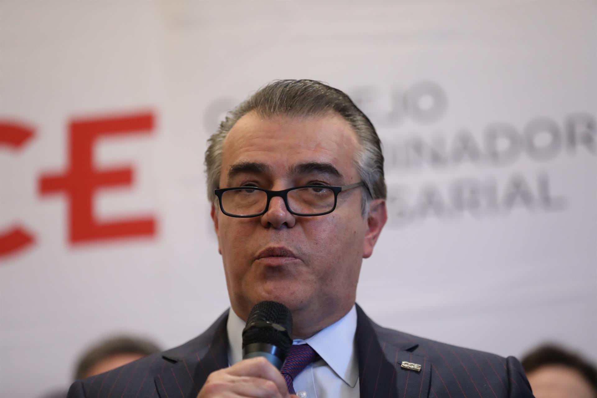 AMLO tiene “muy buena relación” con nuevo líder del CCE, Francisco Cervantes