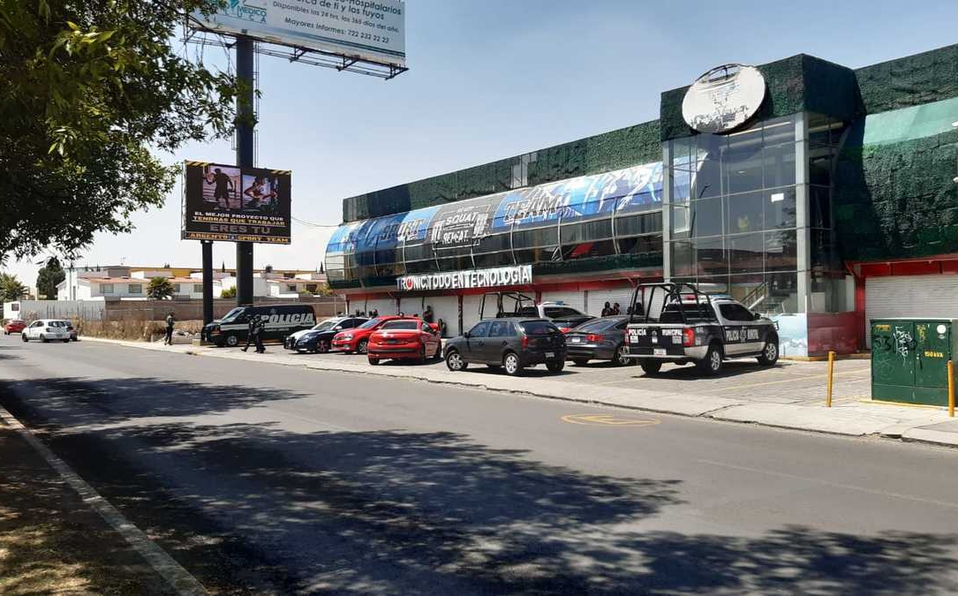 Sujetos armados entran a gimnasio y matan a una persona Sujetos armados entran a gimnasio y matan a una persona