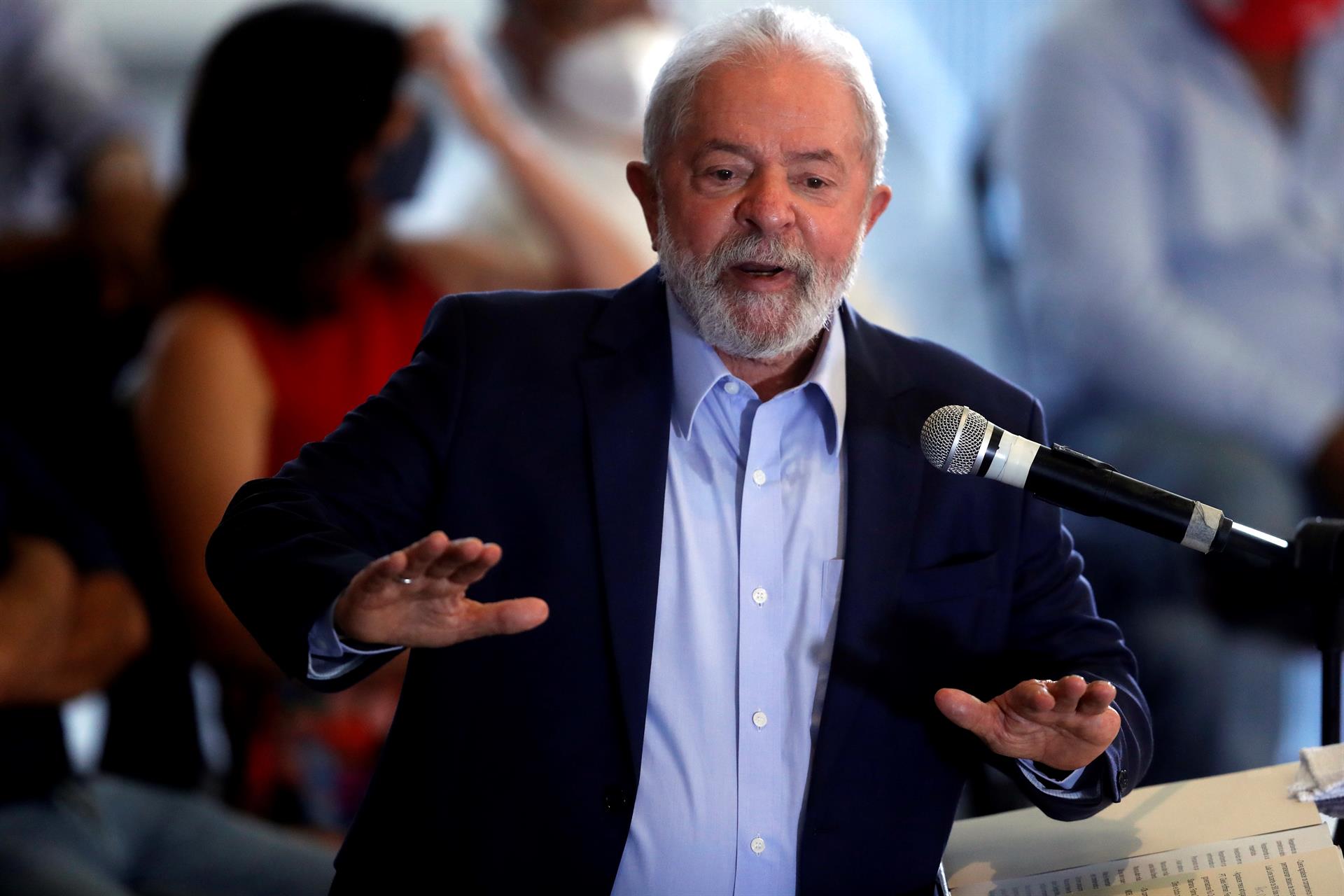 Lula da Silva pide a seguidores que eviten las “provocaciones” de los bolsonaristas Lula da Silva pide a seguidores que eviten las “provocaciones” de los bolsonaristas