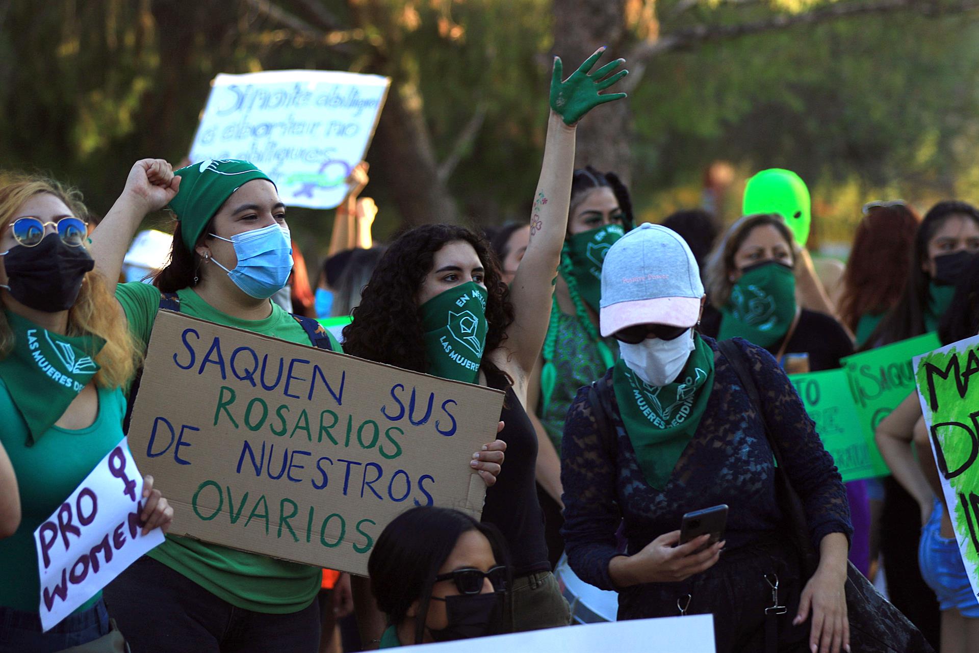 Colectivos exigen "reforma" para la despenalización total del aborto voluntario - manifestacion-en-ciudad-de-mexico-a-favor-del-aborto-legal