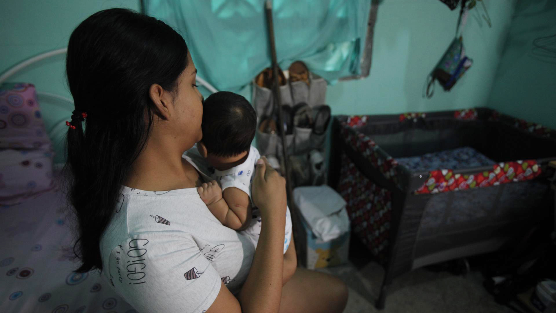 La maternidad temprana: un drama oculto con miles de casos en Latinoamérica