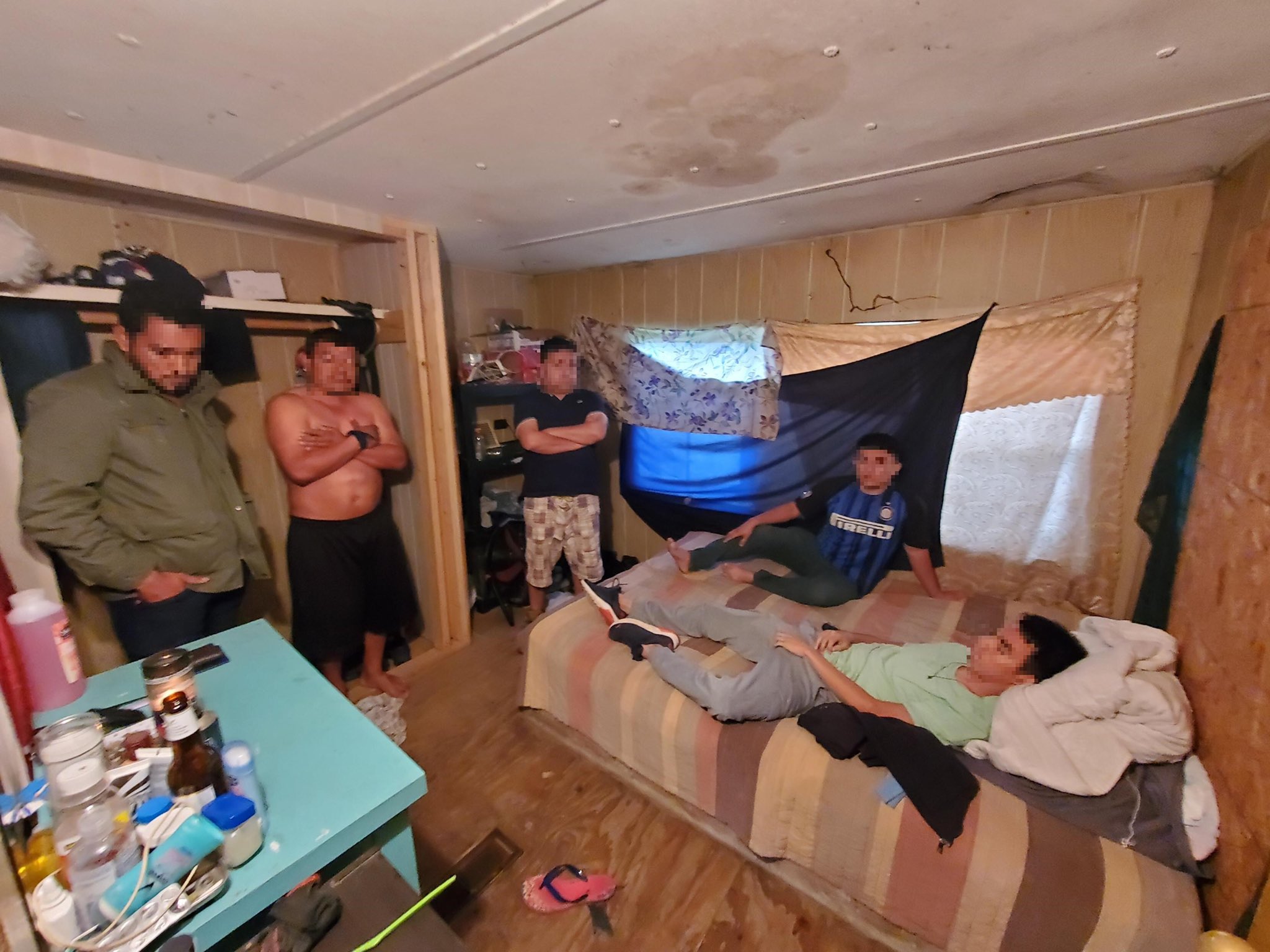 Patrulla Fronteriza detiene a 136 migrantes en Texas