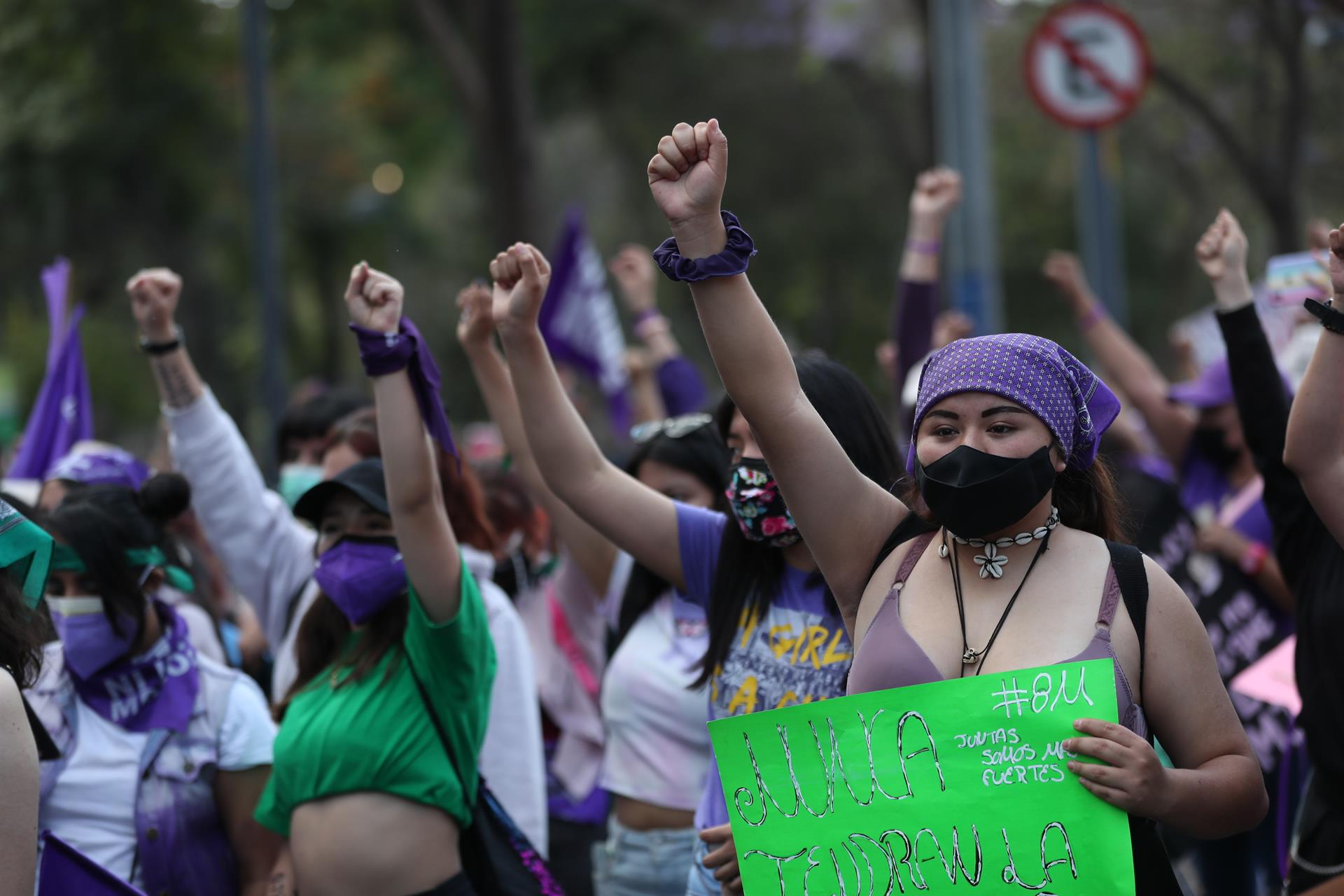 “Todo terminó en santa paz”: AMLO que manifestaciones por 8M transcurrieran sin incidentes mayores
