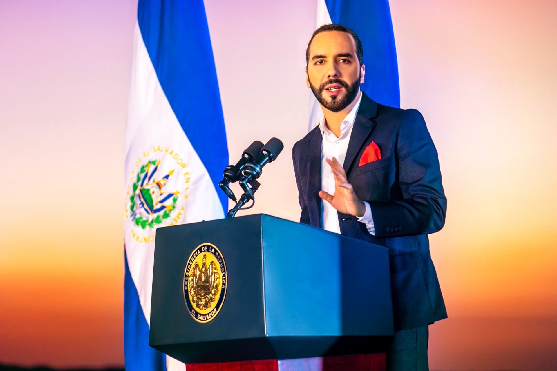 Bukele meminta Kongres El Salvador untuk mengeluarkan dekrit untuk sistem darurat
