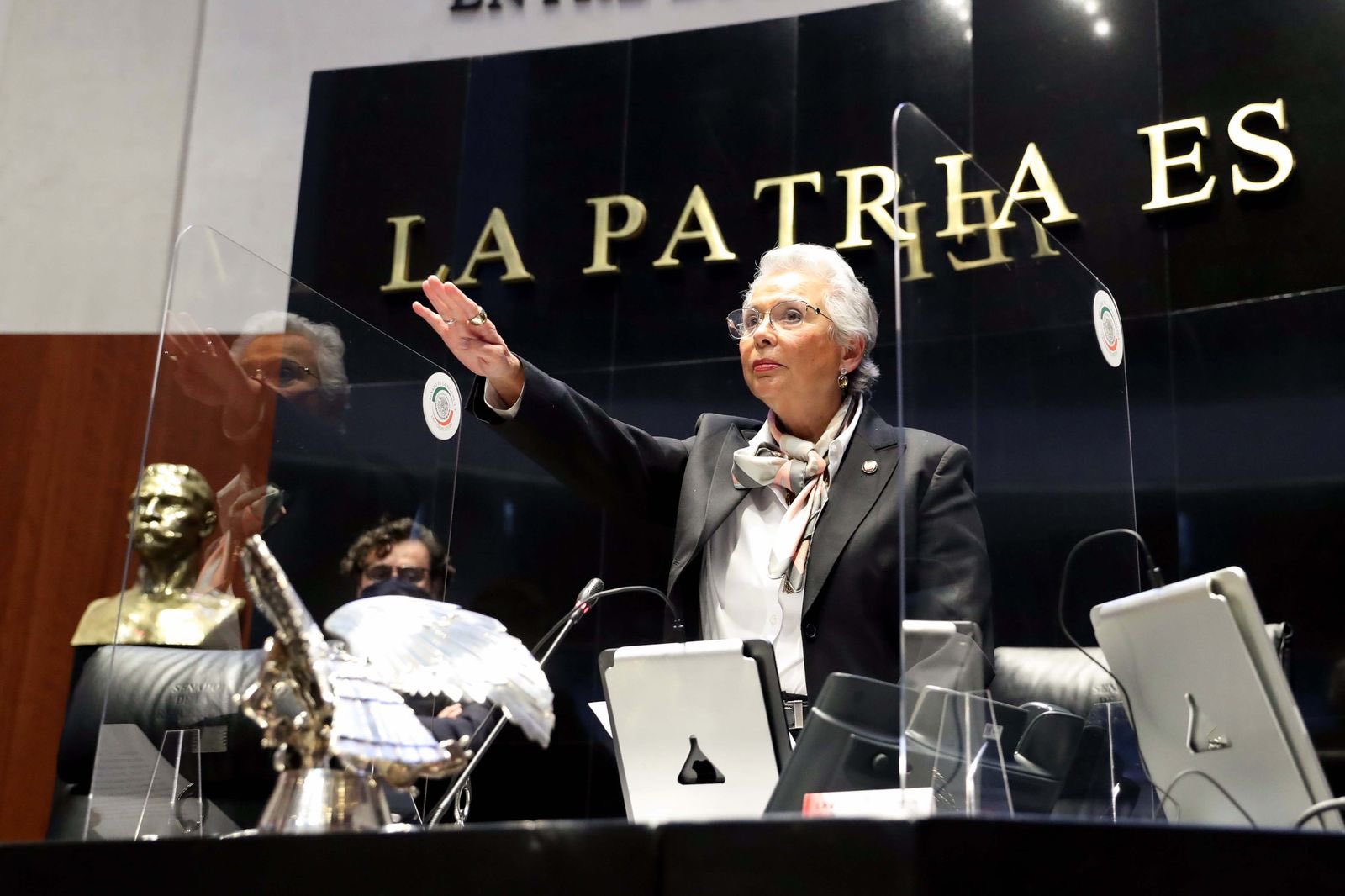 No voy a caer en el juego de afirmaciones falsas: Sánchez Cordero a Julio Scherer