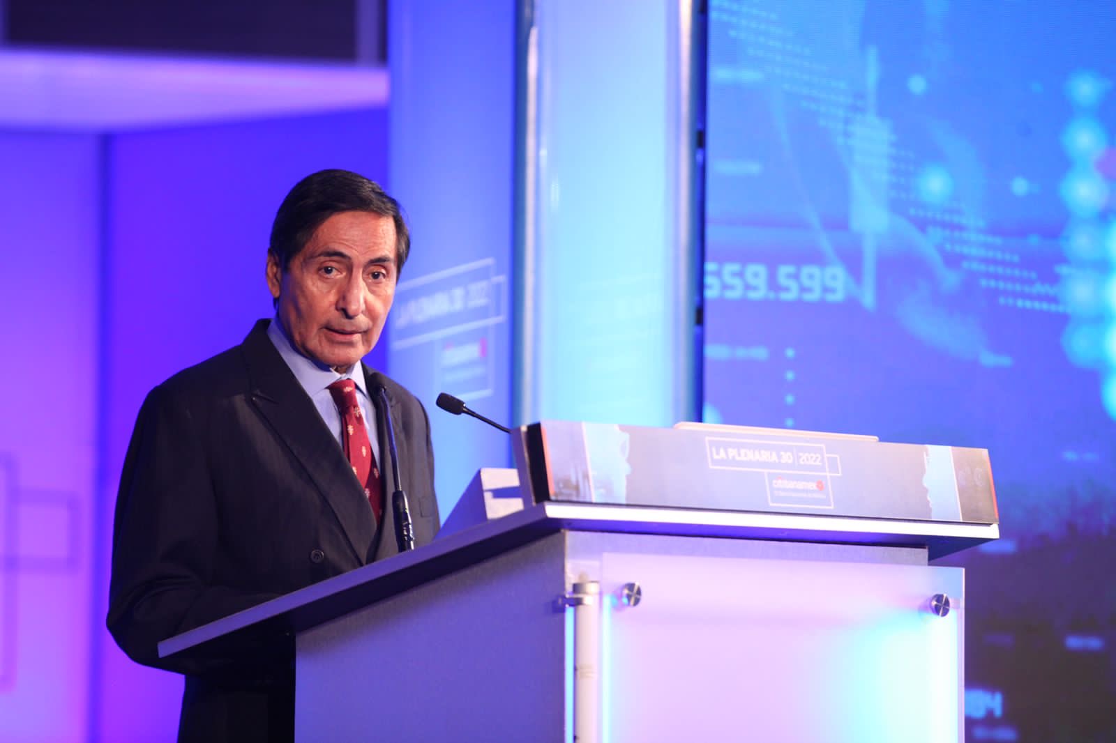 Hacienda asegura que no hace pronósticos de crecimiento para competir Hacienda asegura que no hace pronósticos de crecimiento para competir