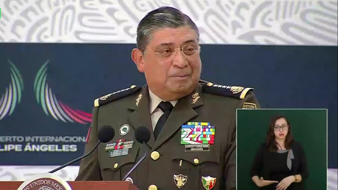 “Señor presidente, misión cumplida”, presume titular de la Sedena en inauguración del AIFA