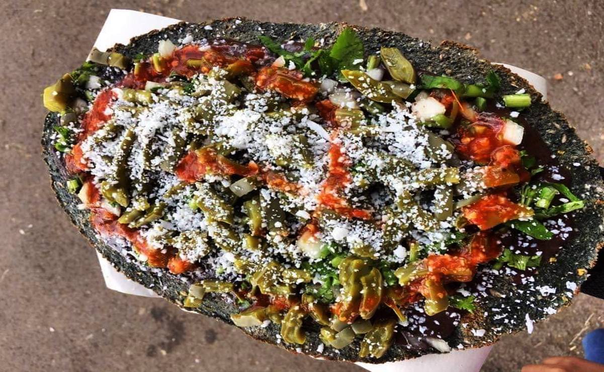 Habrá festival de tlayudas en Los Pinos tras polémica en el AIFA