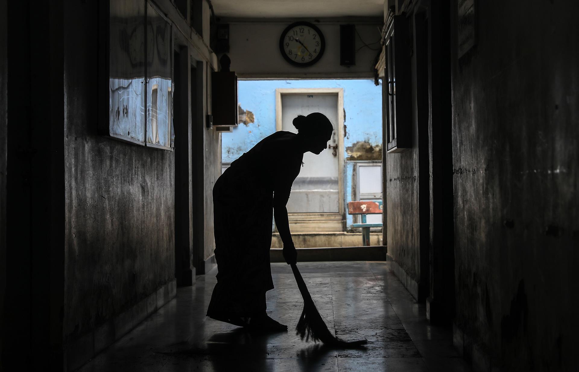 México tiene 2.3 millones de trabajadoras domésticas; el 99% sin contrato México tiene 2.3 millones de trabajadoras domésticas; el 99% sin contrato