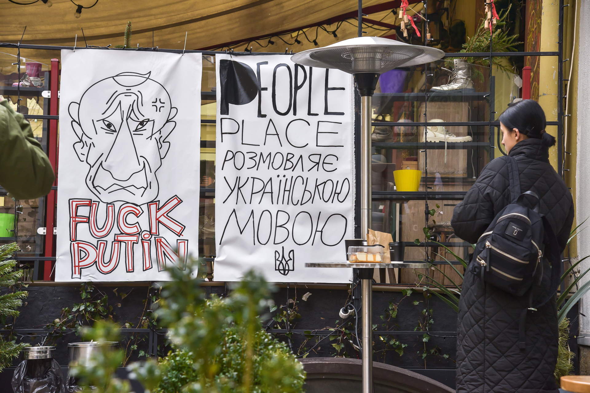 “Nuestro apoyo a Ucrania no será con armas”: responde Sánchez Cordero