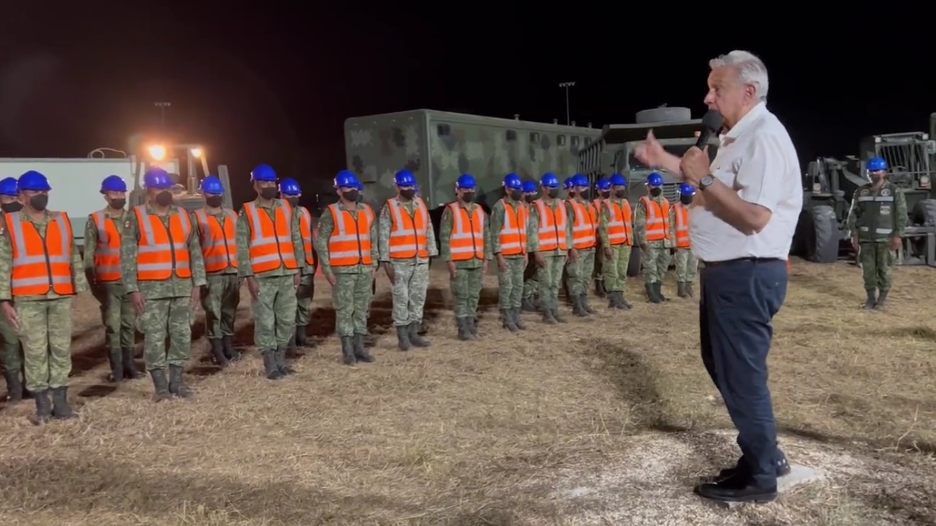 López Obrador supervisa inicio de construcción de Tramos 6 y 7 del Tren Maya