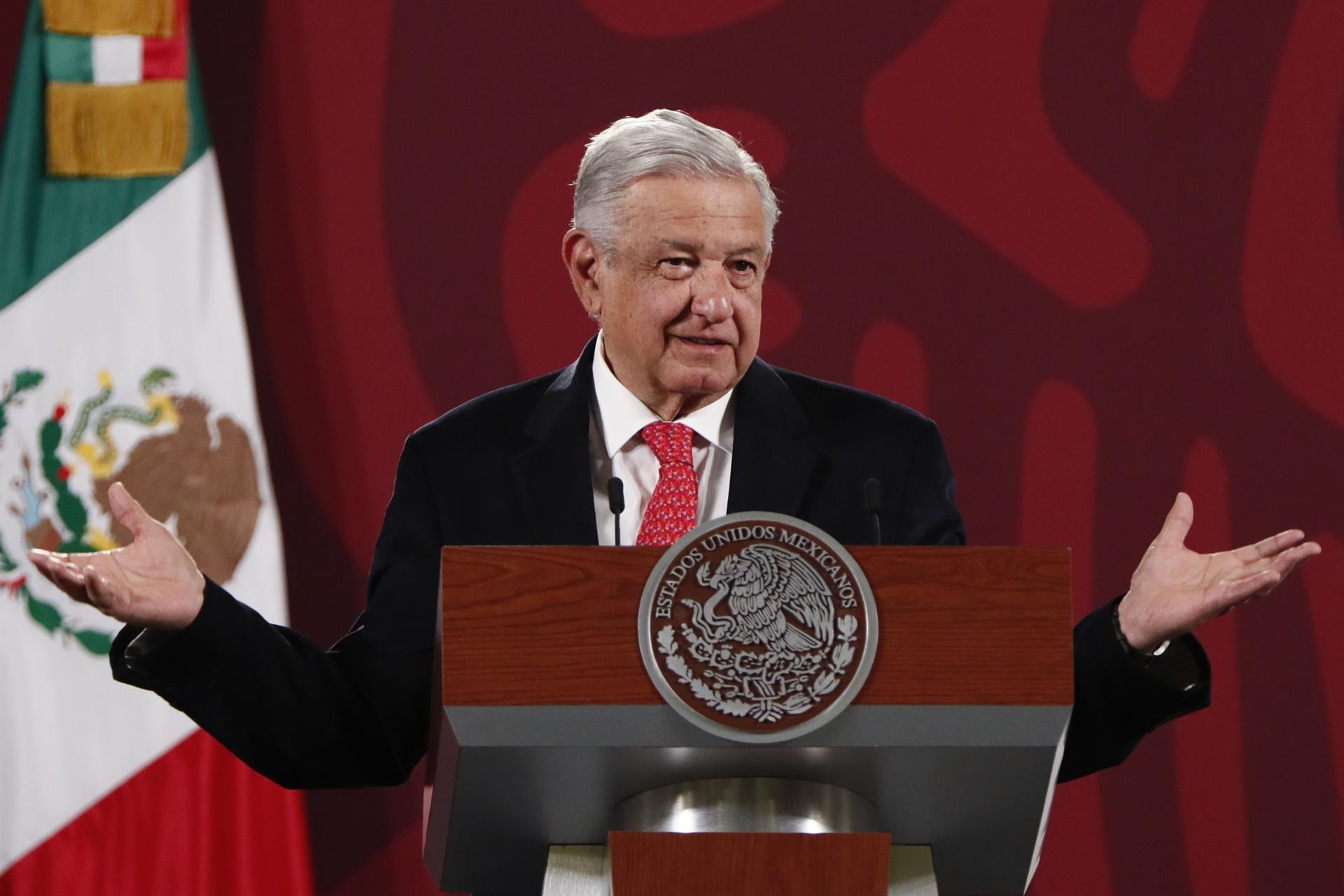 Ambientalistas son financiados por EE.UU., denuncia AMLO; son “vividores al servicio de intereses creados”