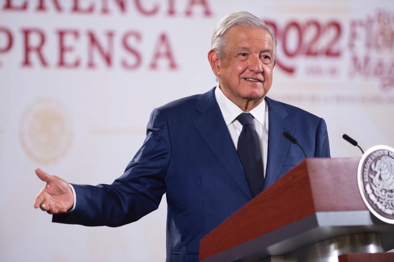 AMLO pedirá a ‘sucesor’ que planteé nuevamente Reforma Eléctrica AMLO pedirá a ‘sucesor’ que planteé nuevamente Reforma Eléctrica