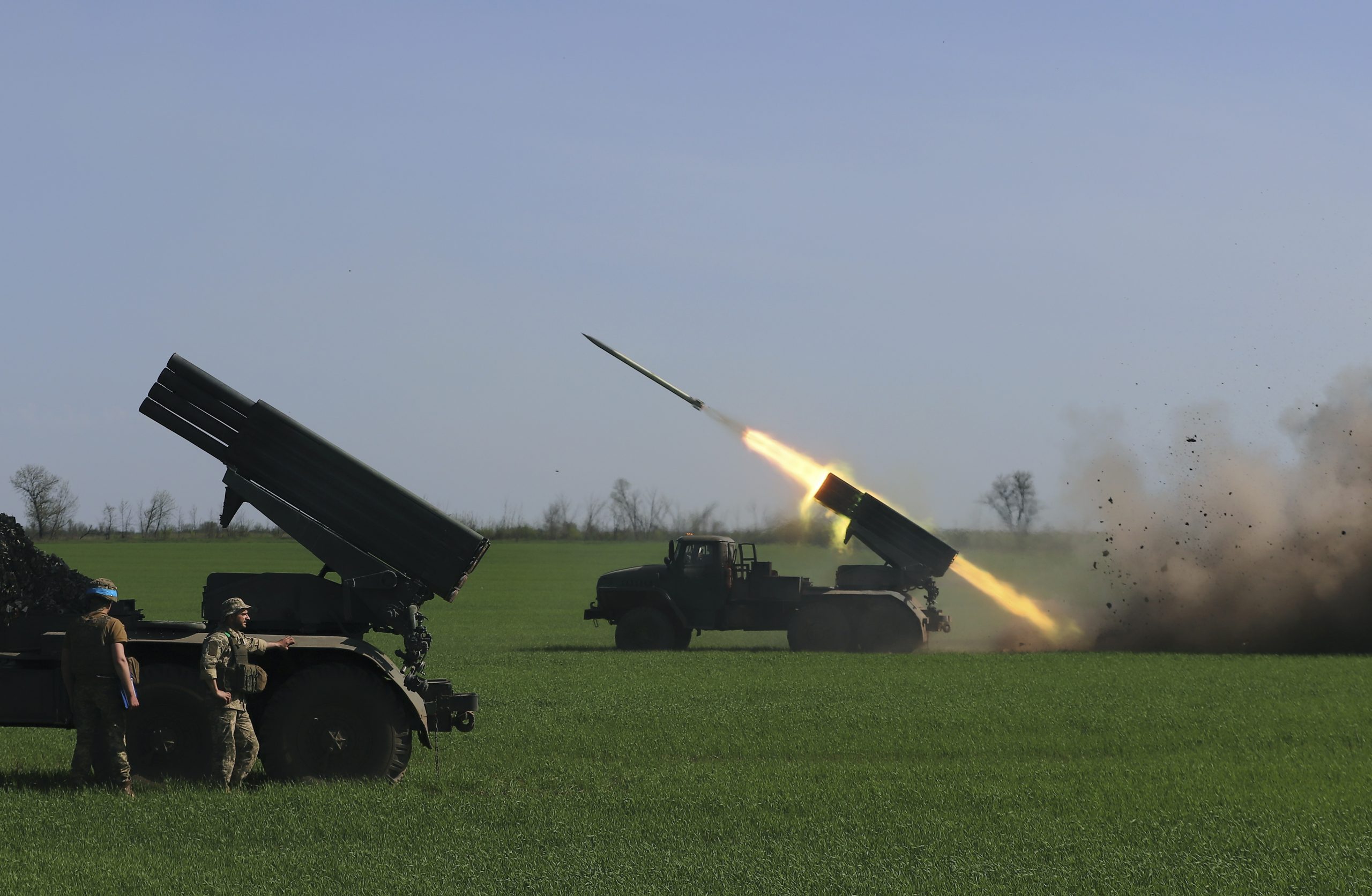 Australia enviará a Ucrania armas de artillería y munición