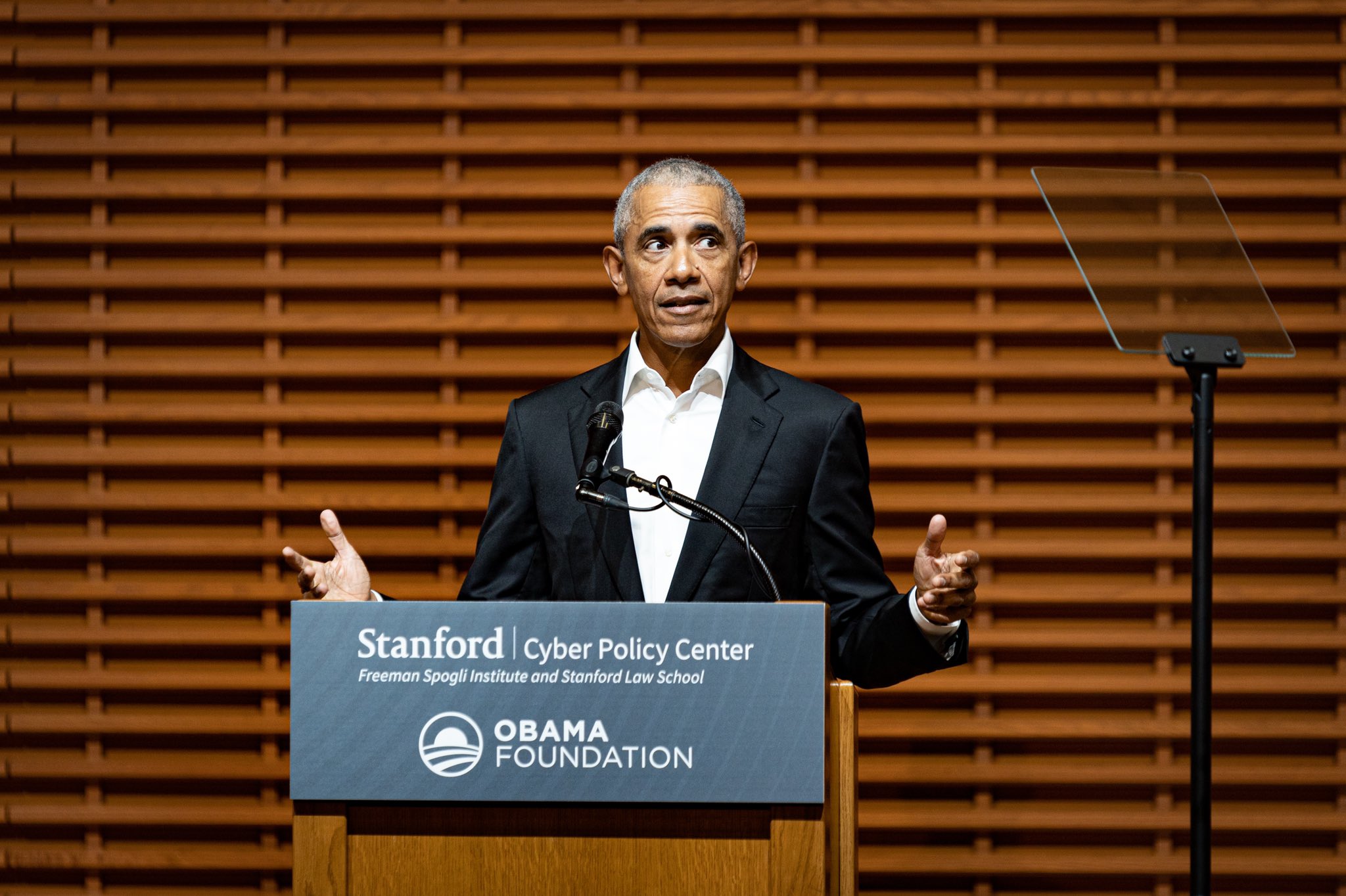 “Hay gente muriendo por la desinformación”, acusa Barack Obama “Hay gente muriendo por la desinformación”, acusa Barack Obama