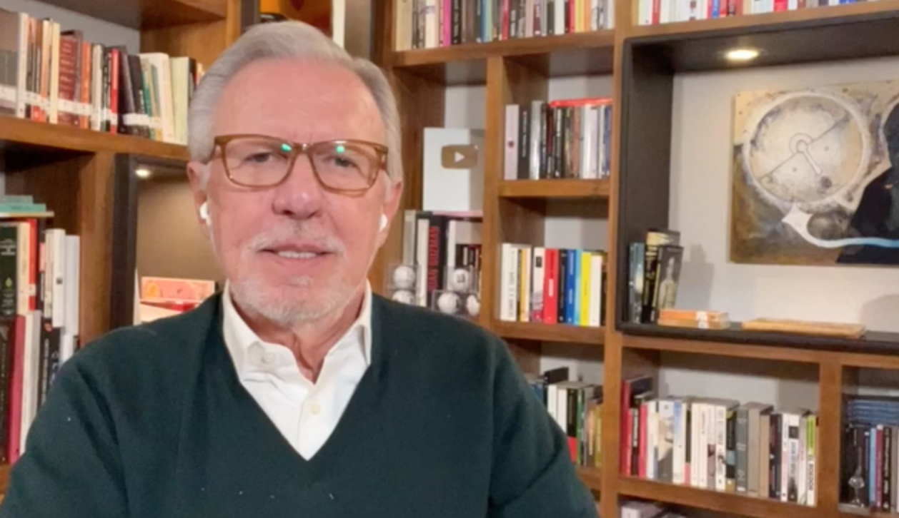 ¡Las noticias! Maestros bloquean la Autopista del Sol y exigen una reunión con Evelyn Salgado