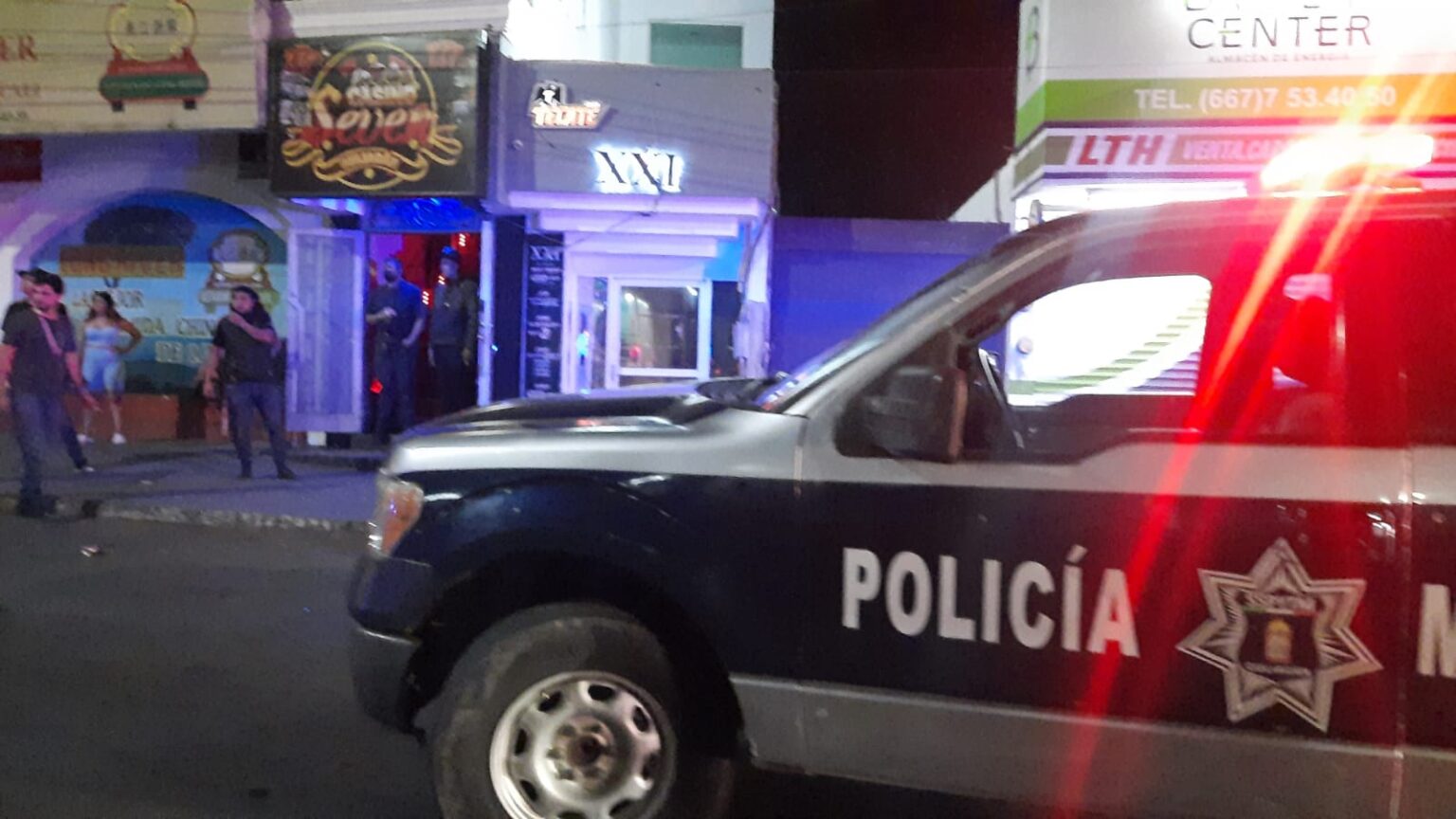 Enfrentamiento en bar de Culiacán deja tres muertos y dos heridos Enfrentamiento en bar de Culiacán deja tres muertos y dos heridos