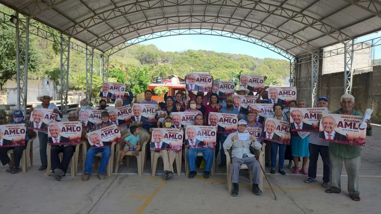 INE impide a grupo pro AMLO instalar casillas para Revocación de Mandato