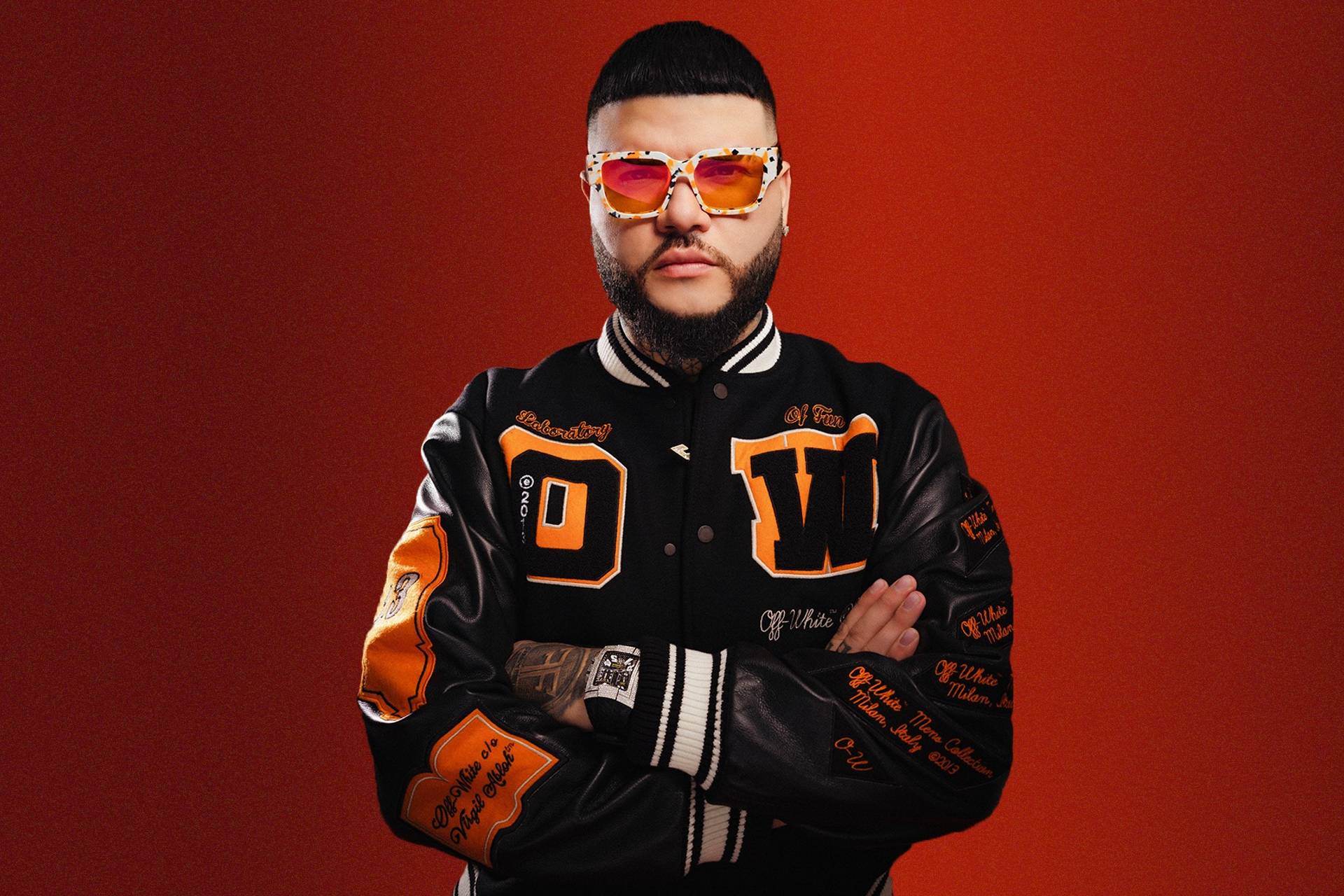 Avión en que viajaba Farruko hace aterrizaje de emergencia en Estados Unidos Avión en que viajaba Farruko hace aterrizaje de emergencia en Estados Unidos