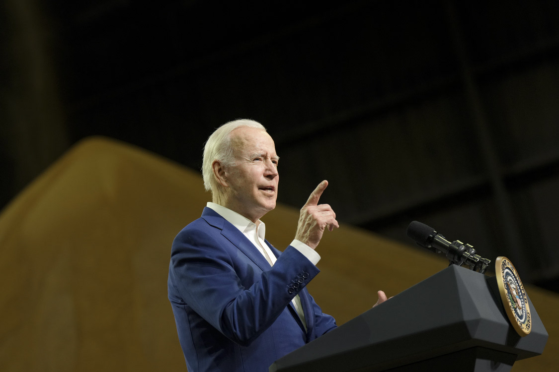 Biden anuncia 800 millones de dólares más en ayuda militar a Ucrania