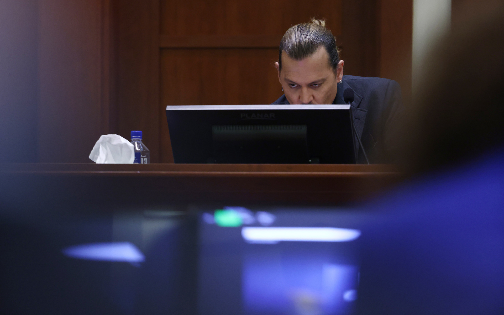 Johnny Depp reconoció en un mensaje a Amber Heard que actuó como un “salvaje” Johnny Depp reconoció en un mensaje a Amber Heard que actuó como un “salvaje”