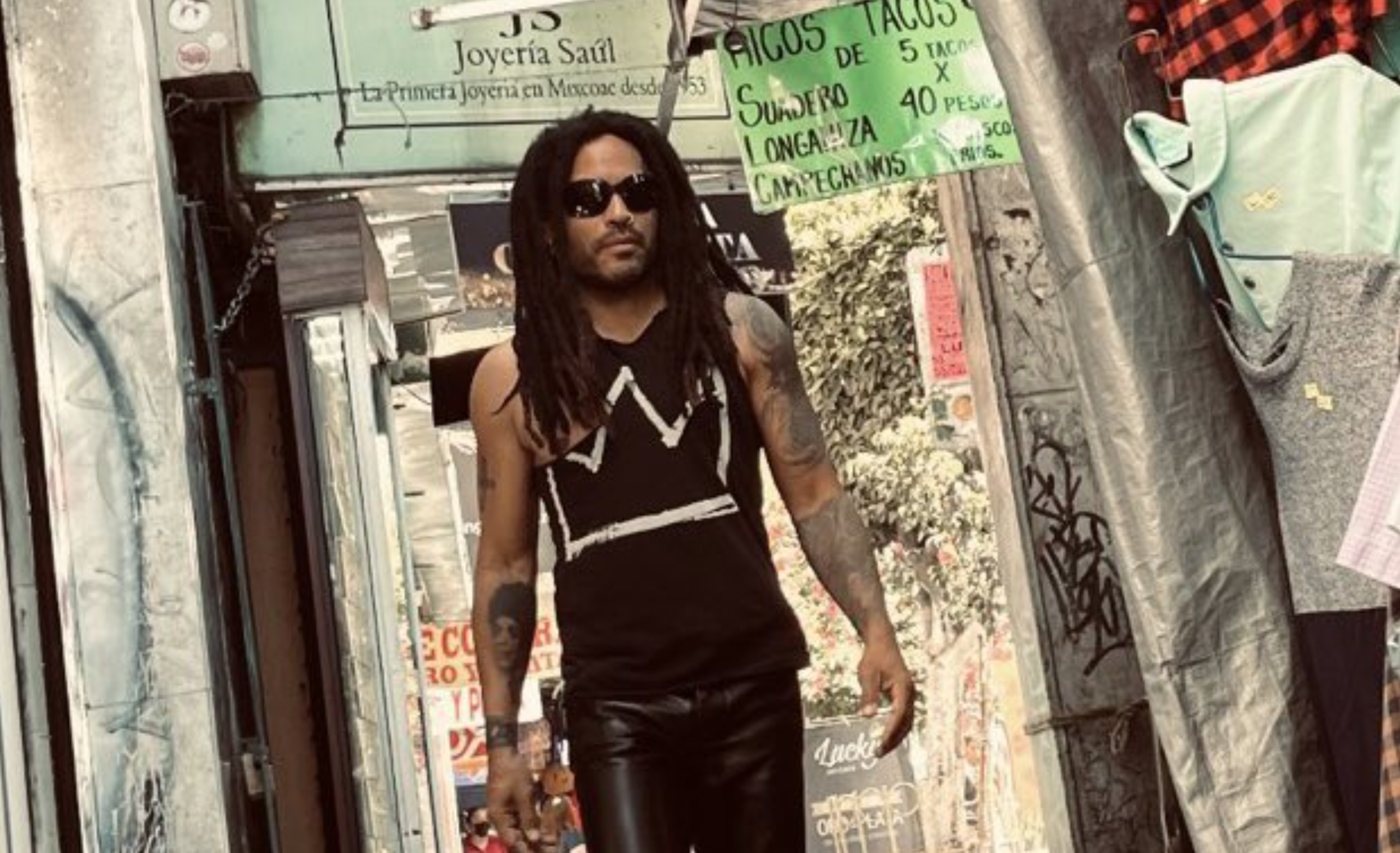 Lenny Kravitz comparte fotografía caminando por la Ciudad de México Lenny Kravitz comparte fotografía caminando por la Ciudad de México