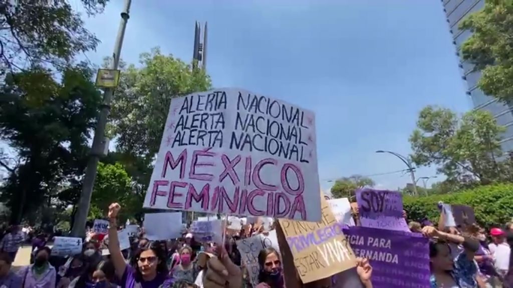 Ciudad de México apoyará a la Fiscalía de Nuevo León en el caso de Debanhi Escobar - marcha-en-cdmx-por-caso-debanhi-escobar-1024x576