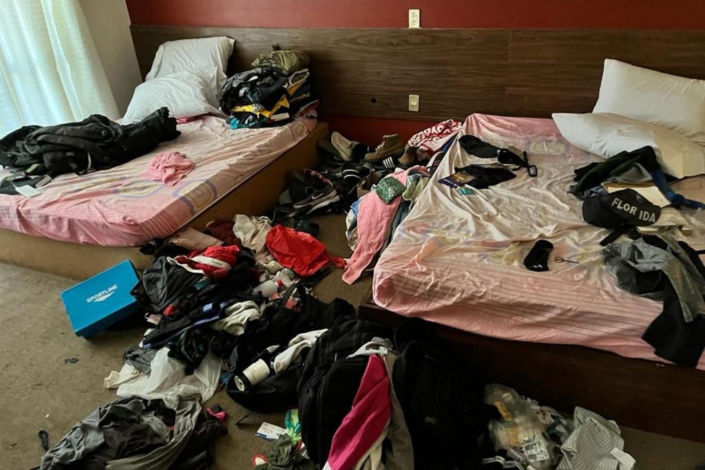 INM rescata a 70 migrantes escondidos en hotel en Oaxaca - migrantes-hotel-oaxaca-inm-1024x683