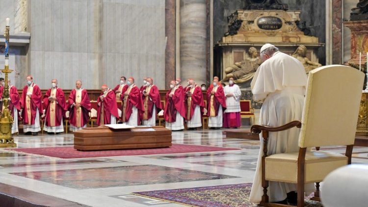 Celebran en el Vaticano exequias del cardenal Lozano Barragán - misa-exequial-del-cardenal-lozano-barragan-en-el-vaticano