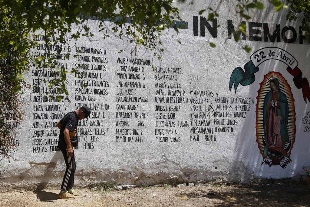 Explosión de 1992 en Guadalajara sigue viva en la memoria de víctimas y deudos - nombres-de-las-victimas-de-la-explosion-de-1992-en-guadalajara-1024x683