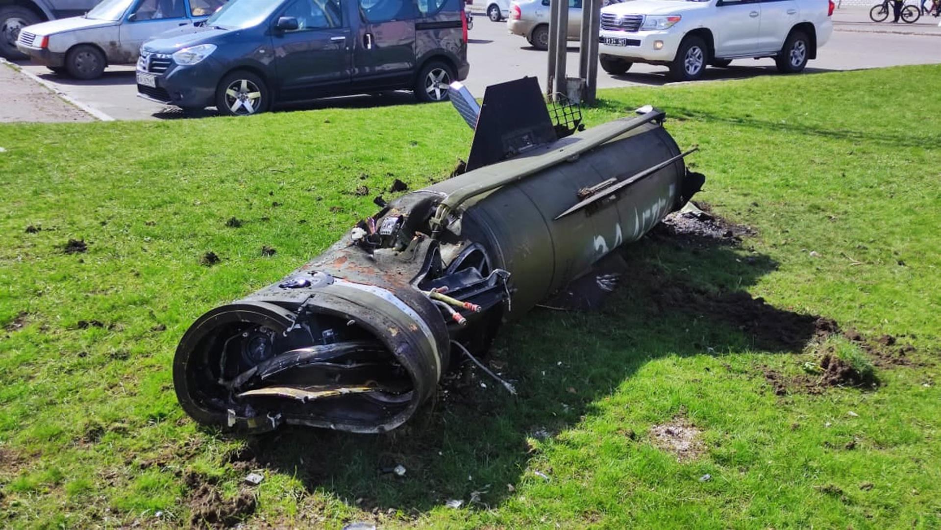 Sube a 50 cifra de muertos por ataque en Kramatorsk; 5 eran niños