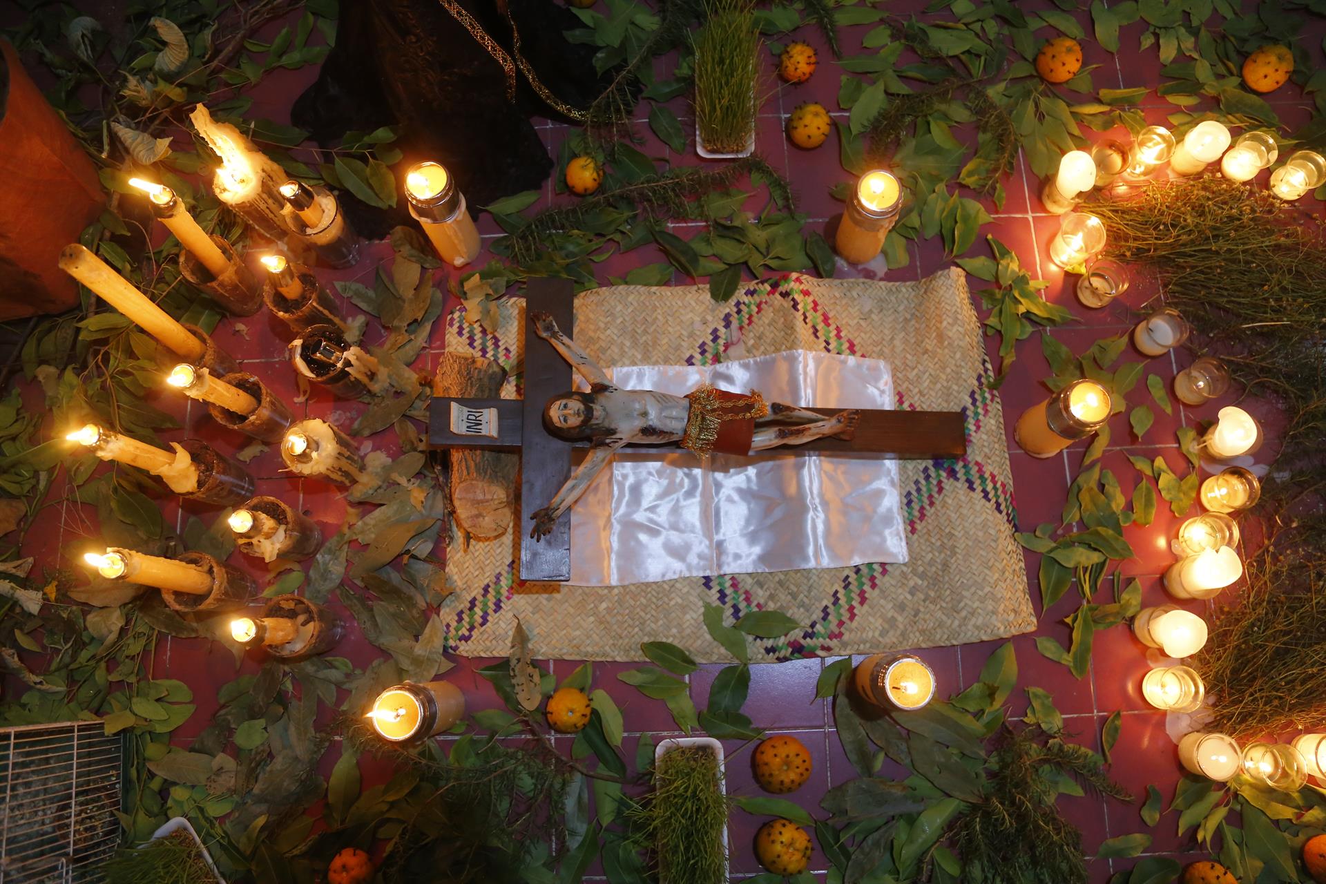 “Velan” imágenes de Cristos antiguos en Jalisco “Velan” imágenes de Cristos antiguos en Jalisco