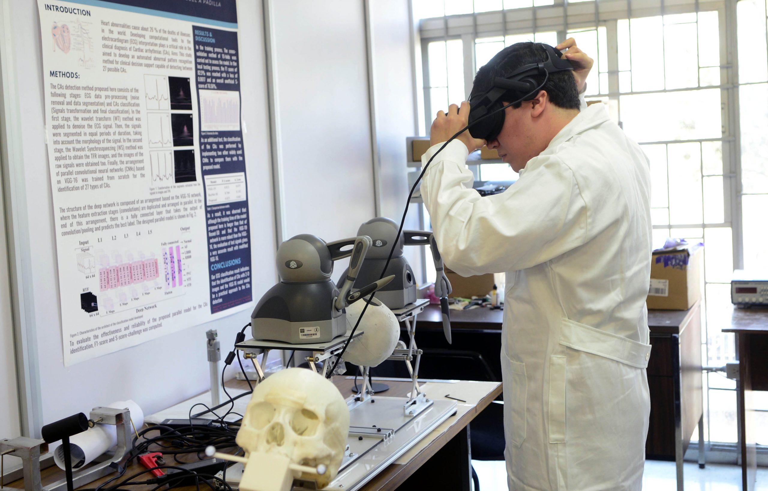 Desarrolla UNAM simulador virtual para neurocirugías