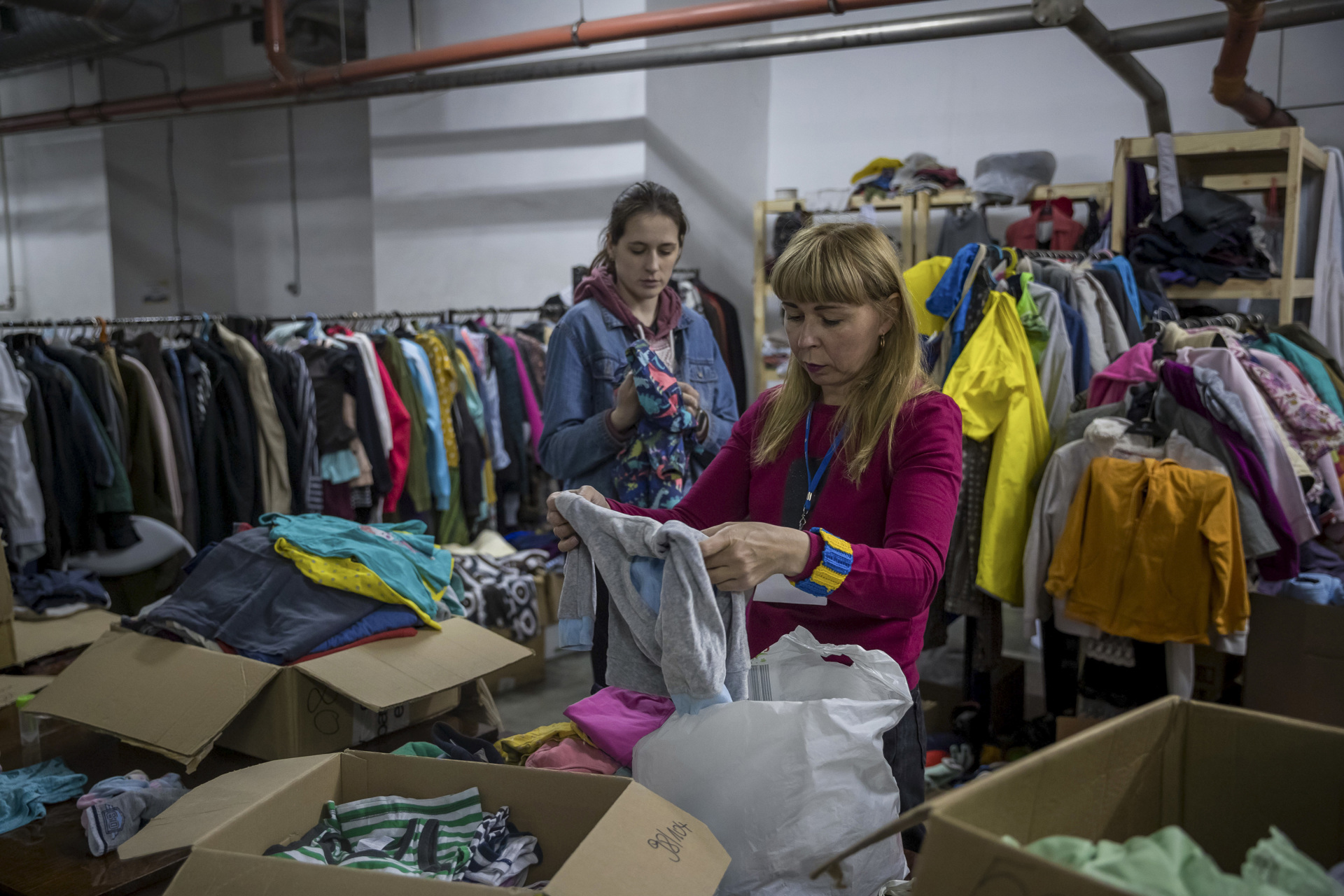 Adiós para siempre a Mariúpol: “Nos jugábamos la vida buscando agua o comida”