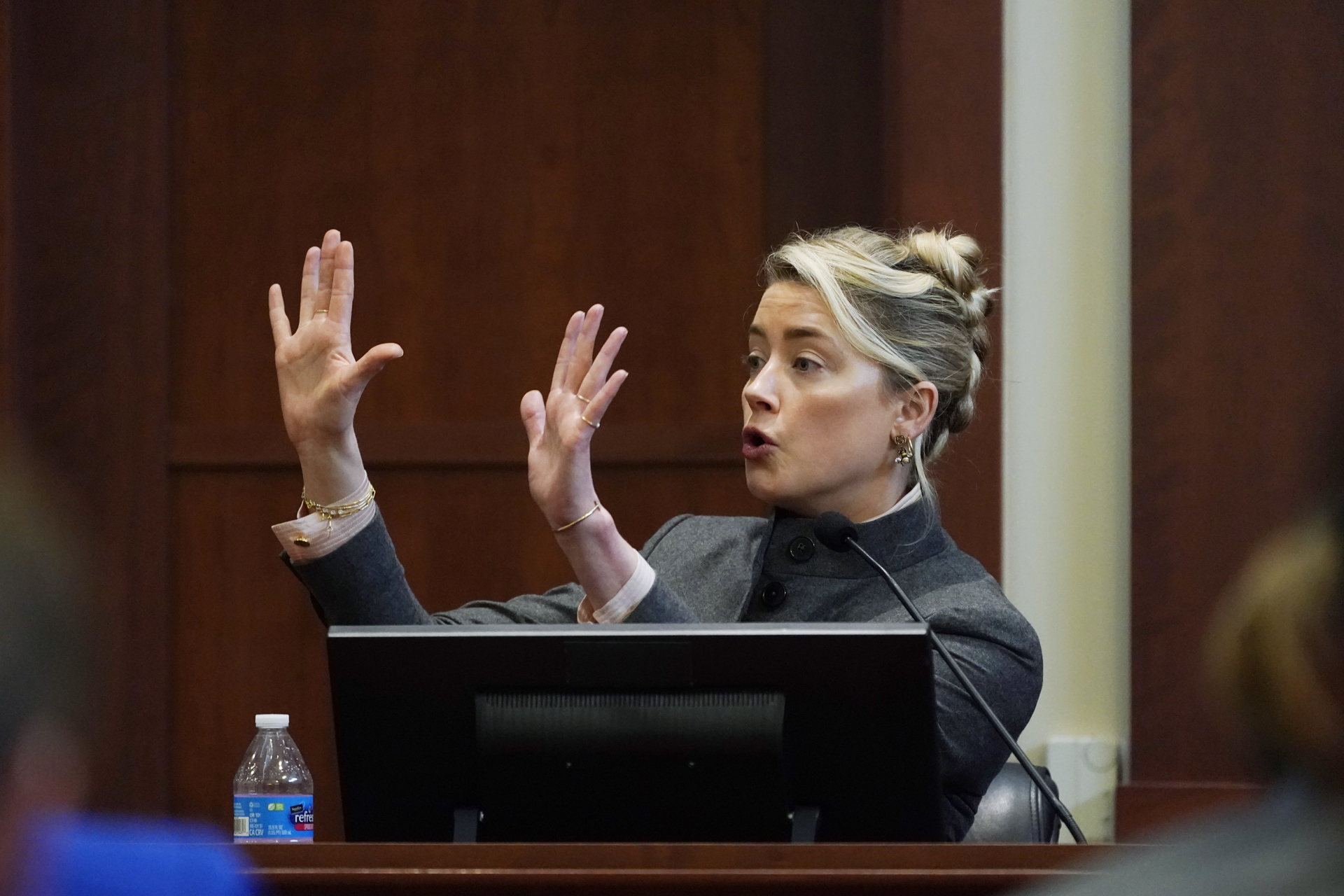 Amber Heard denuncia una campaña difamatoria que limitó su papel en ‘Aquaman’ Amber Heard denuncia una campaña difamatoria que limitó su papel en ‘Aquaman’