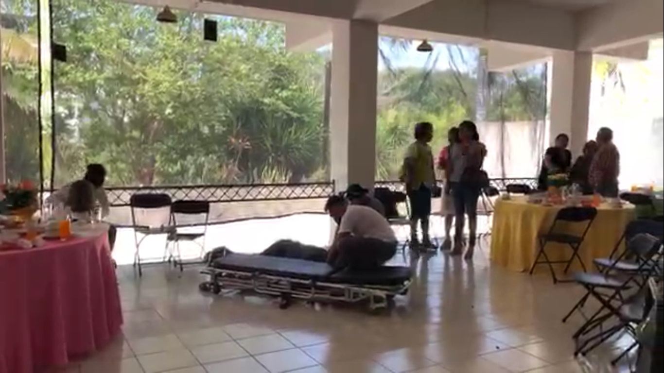 Asesinan en pleno evento a Clemente Nagasaki Condado, presidente del DIF Acayucan, Veracruz Asesinan en pleno evento a Clemente Nagasaki Condado, presidente del DIF Acayucan, Veracruz